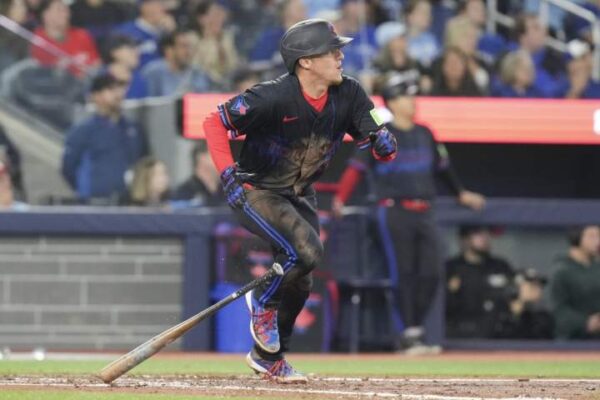 Blue Jays: 44 Vitórias Inacreditáveis! Resiliência em Campo